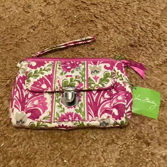 NWT  VERA BRADLEY WRISTLET - Picture 1 of 4